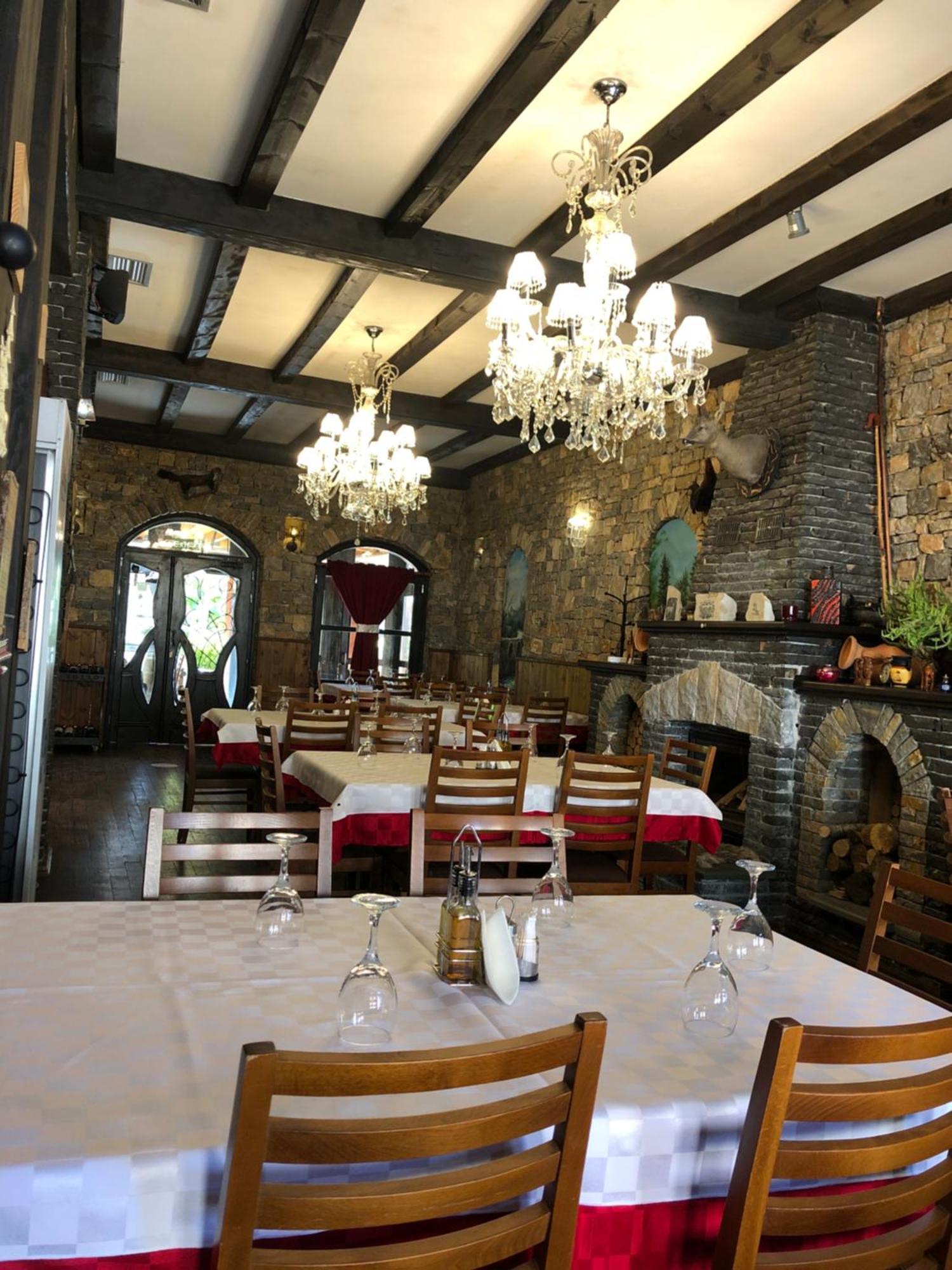 Hotel Ambassador Voskopojë מראה חיצוני תמונה